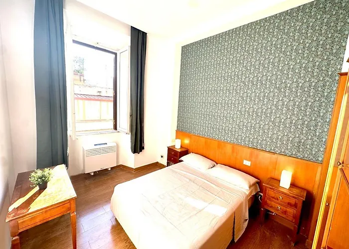 فندق مبيت وإفطار Trevi Romantic Alcova 3*
